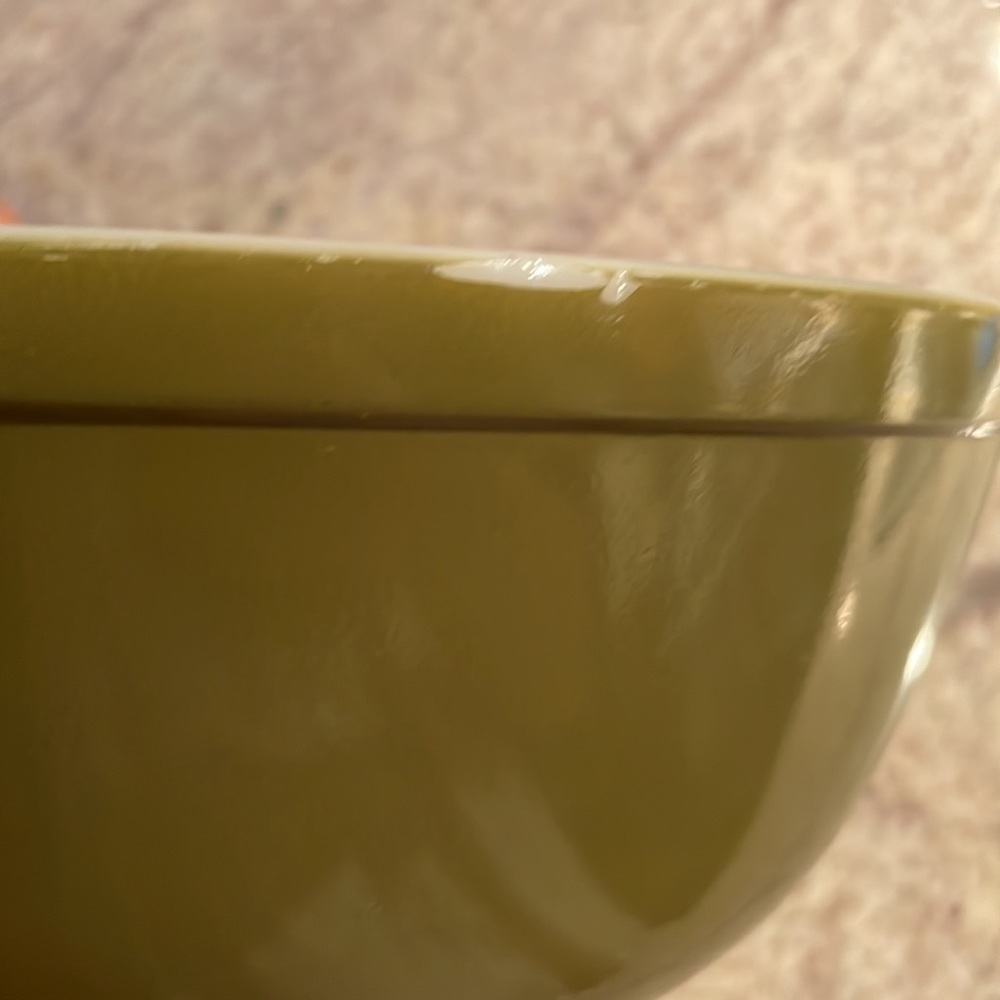 Vintage Pyrex Bowl Avocado Green 2.5quart - Picture 6 of 14